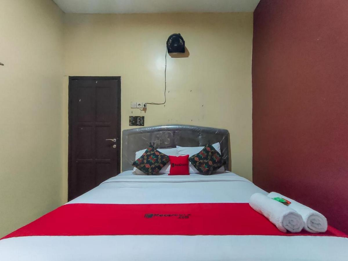 Reddoorz At Pacet Mojokerto Hotell Eksteriør bilde